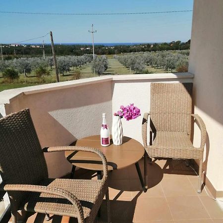 Smokvica Appartement Savudrija Buitenkant foto